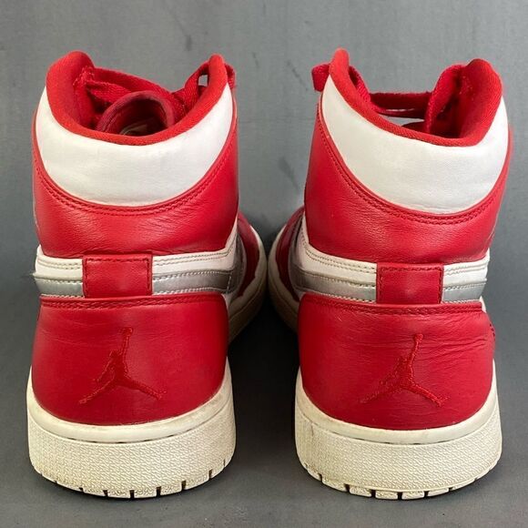 Nike Air Jordan 1 Retro High “Silver Medal” sneaker shoes mens size  10 main image 4